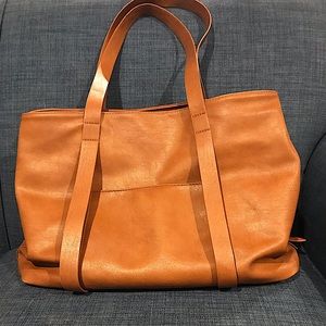 Universal Thread tote